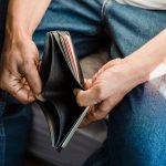 The Financial Habits That Keep People Stuck Money mindset traps